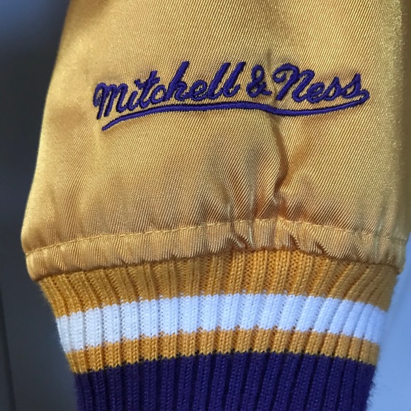Authentic Lakers Satin Gold Jacket - Picture 2 of 10